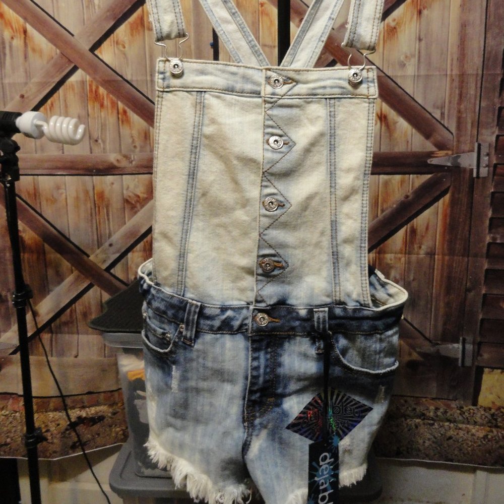 Deja Bleu Jean  Distressed Overall Shorts~NWT~Summer Style~Cute
